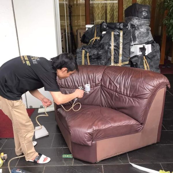 Dịch vụ vệ sinh sofa tại nhà – Giữ ghế sạch đẹp như mới